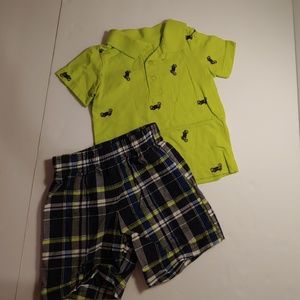 💥3 for $15Carter's 12 months shirt and pants set